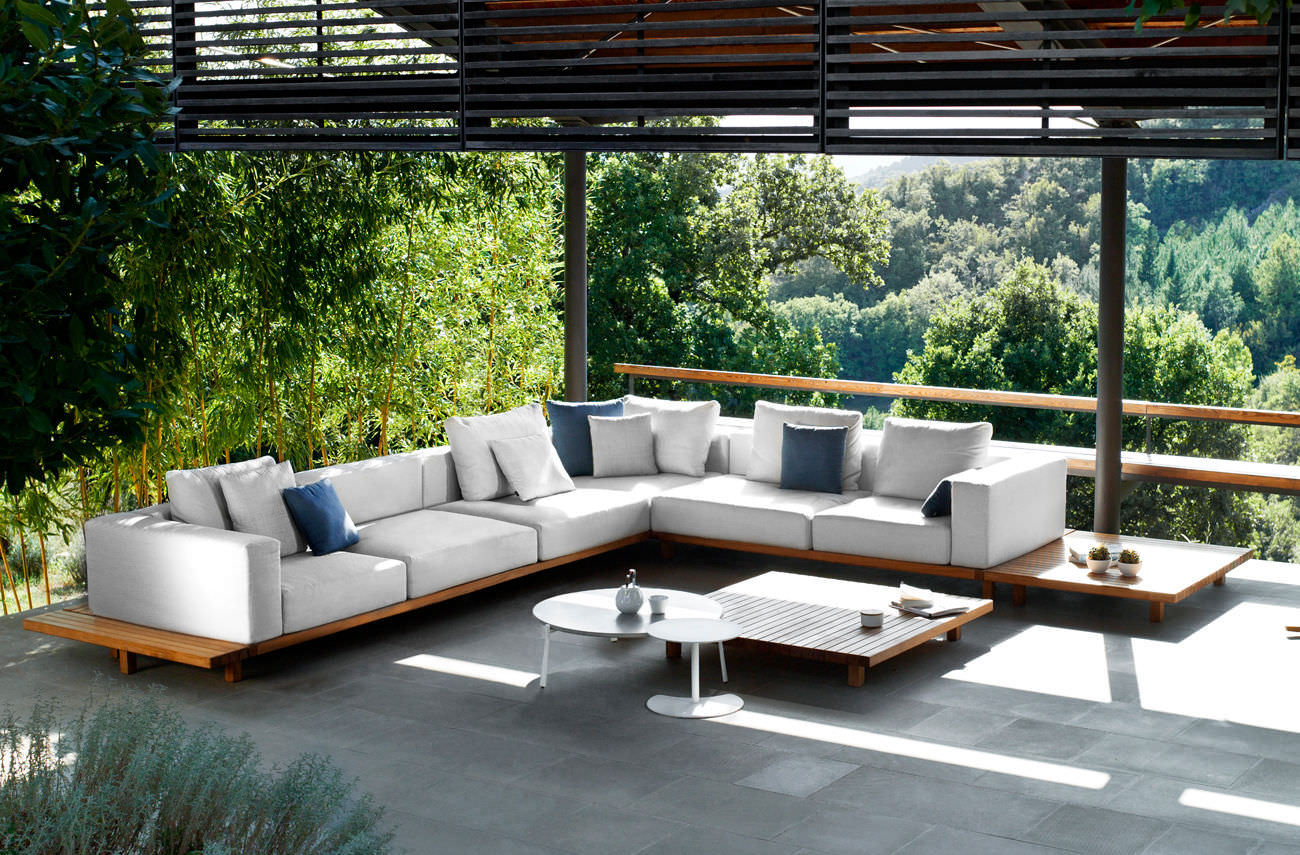 teak-outdoor-furniture